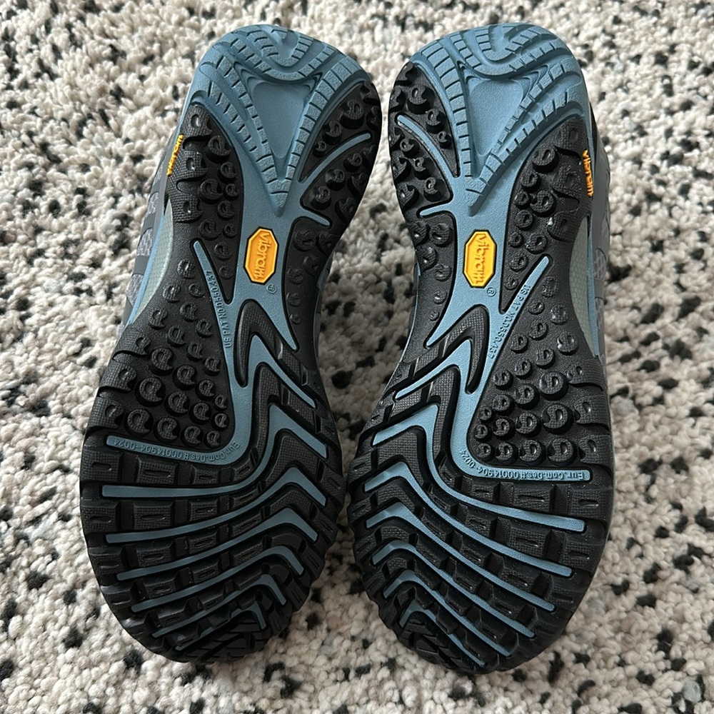 Merrell Trail Shoes - Picture 4 of 6